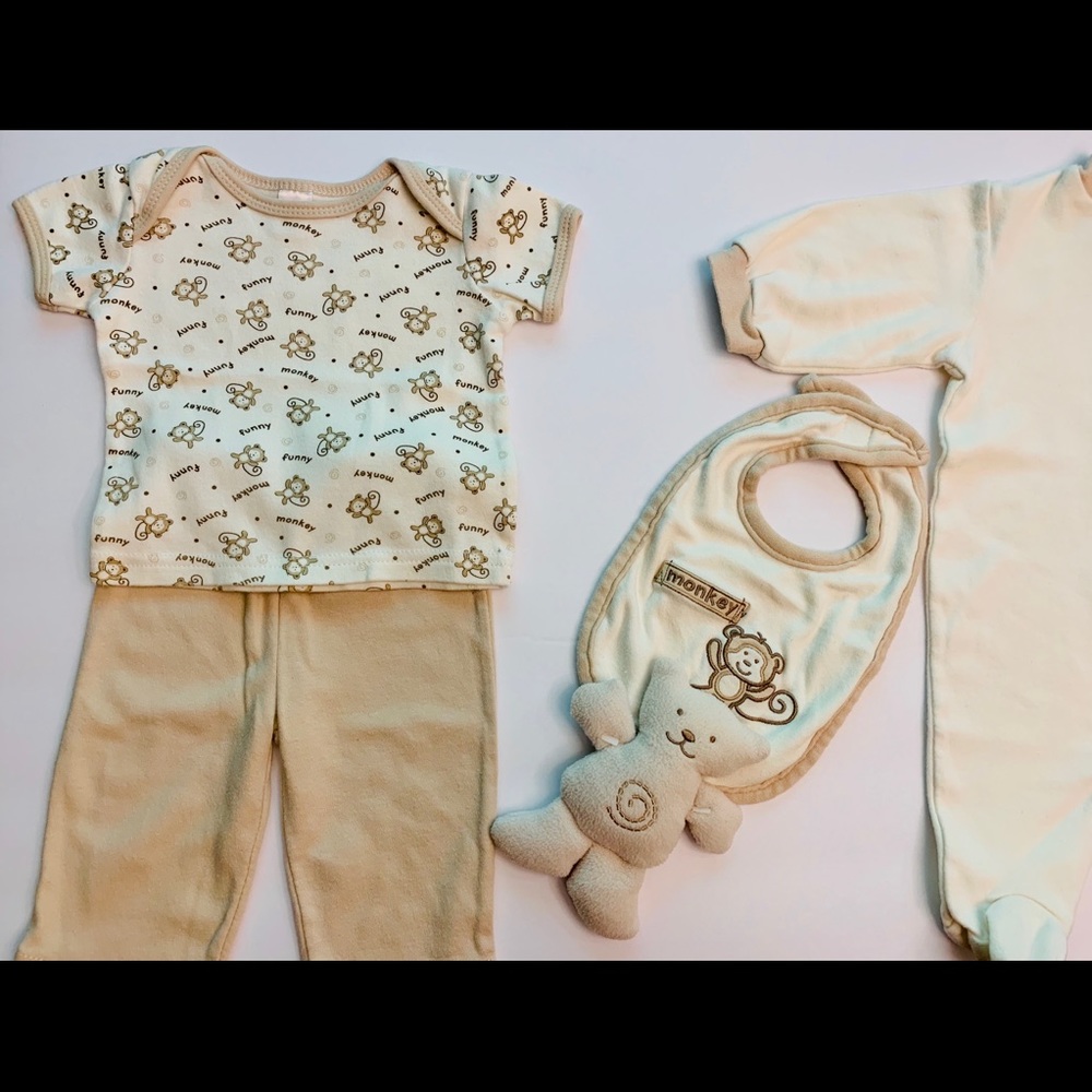 100% Cotton Baby Lounge Outfit SIZE 0-3M